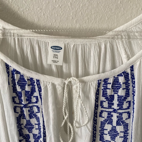 Old Navy Embroidered Boho Shirt - Picture 2 of 3
